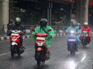 Hujan Intensitas Tinggi Guyur Kota Jakarta Seharian 