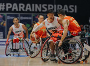 Laga Tim Basket Kursi Roda Putra Indonesia melawan raksasa Wheelchair Basketball 