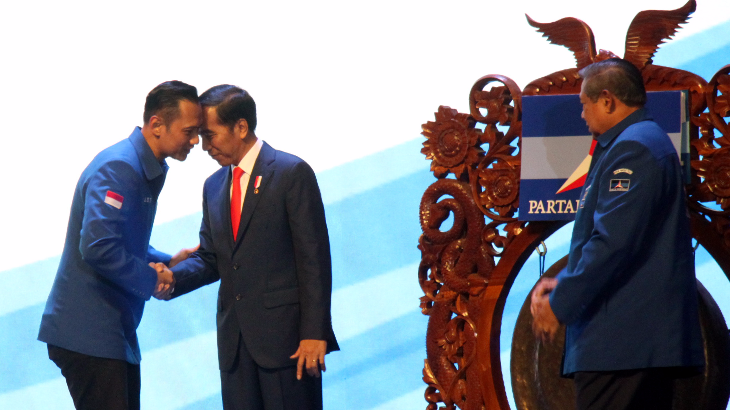 Presiden Jokowi bersama Ketua Kogasma AHY