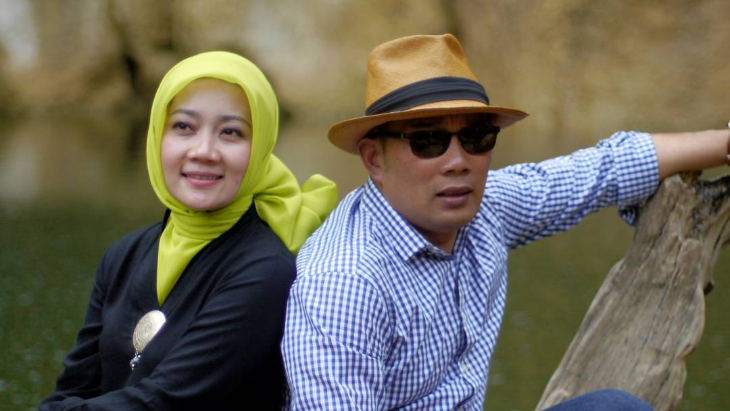 Potret Romantisnya Atalia Praratya, Bikin Baper Tingkat Dewa!