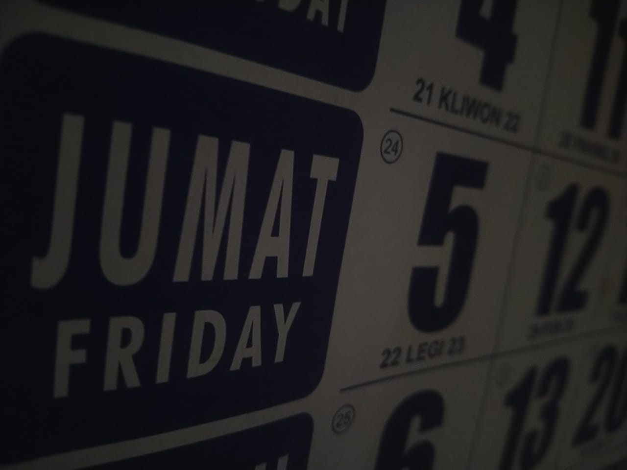 Jauhi Angka 5 di Tahun Naga Kayu