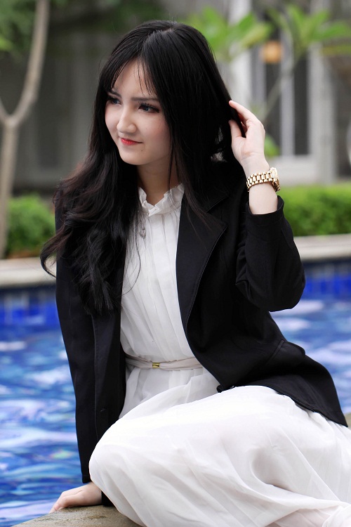  Billa Barbie saat diwawancarai di Grand Cibubur Country, Cikeas, Bogor, Minggu (26/12). (Foto: MerahPutih/Dery Ridwansah)