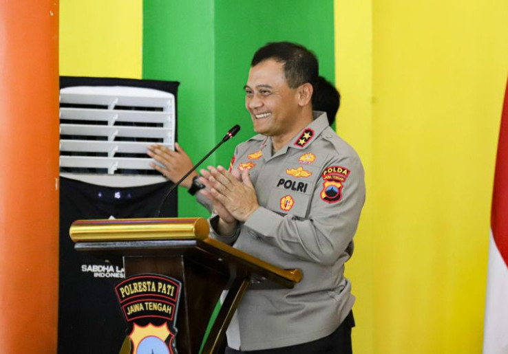 Kapolda Jateng Ingin Sukolilo Tidak Dicap Negatif, Warga Diminta Taat Hukum 