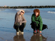 Cavetown Gandeng Chloe Moriondo di 'Sailboat', Potret Rapuh Cinta Baru Berbalut Chiptune