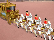 Jelang Penobatan Raja Charles III, Matchbox Rilis Replika Kereta Kuda Kerajaan Inggris 