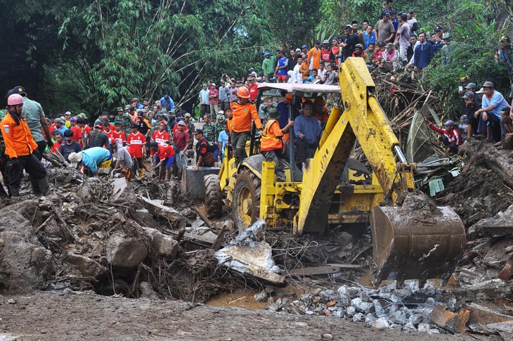 Banjir Bandang di Magelang, 10 Orang Meninggal, 4 Luka Berat, 71 Rumah Rusak, 170 Mengungsi