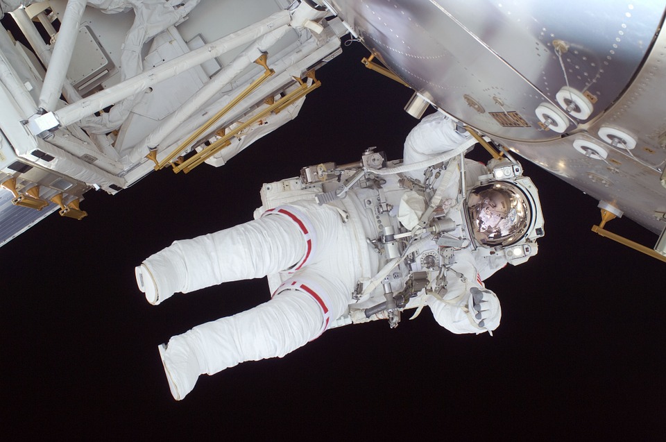 Nasa Butuh Kru Anggota