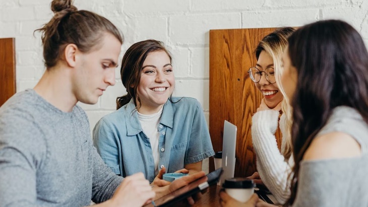 Mengenal Social Loafing, Malas Bekerja dalam Kelompok