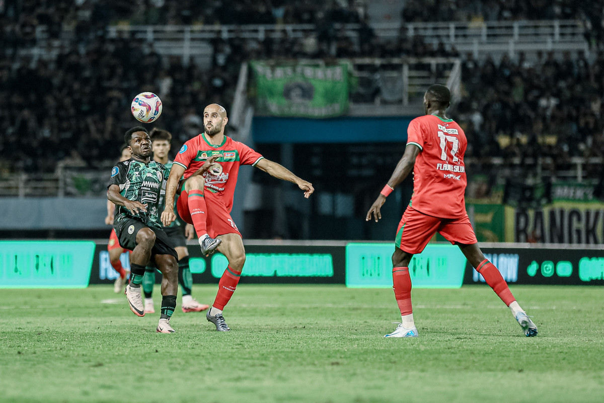 Hasil Liga 1 2024/2025: Persita, Bali United, dan Persebaya Menang di Laga Pertama