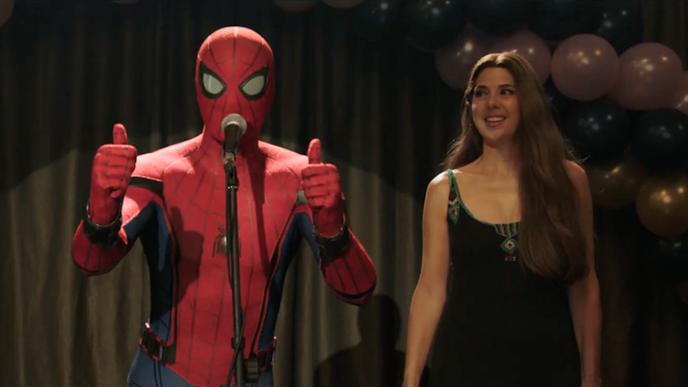 Bibi May ternyata merestui Peter sebagai Spider-Man (Sumber: Bustle)