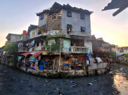 Normalisasi Kali Krukut Mulai dari Segmen Tarakanita hingga Jembatan Tendean