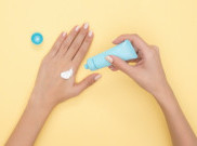 Bebas Kering dan Kusam, Jaga Kelembapan Kulit dengan Sunscreen