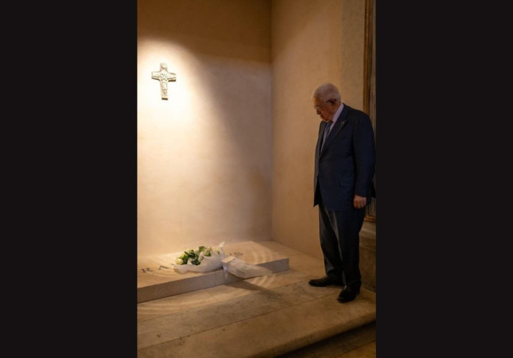Ziarah ke Makam Paus Fransiskus, Presiden Abbas: Beliau Akui Palestina tanpa Harus Diminta
