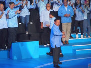 Emak-emak Bahagia, Cubit Prabowo