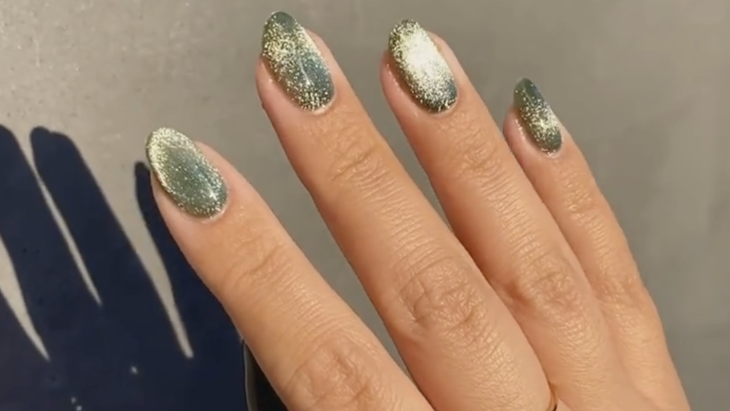Velvet Nail Arts, Tampilan Kuku yang Hangat dan Elegan