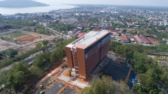 Bekas Pejabat Pajak Akui Terima Duit Rp 2,5 Miliar dari PT Jhonlin Baratama