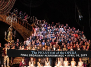 Pertunjukan 'The Phantom of The Opera' Broadway Resmi Bungkus