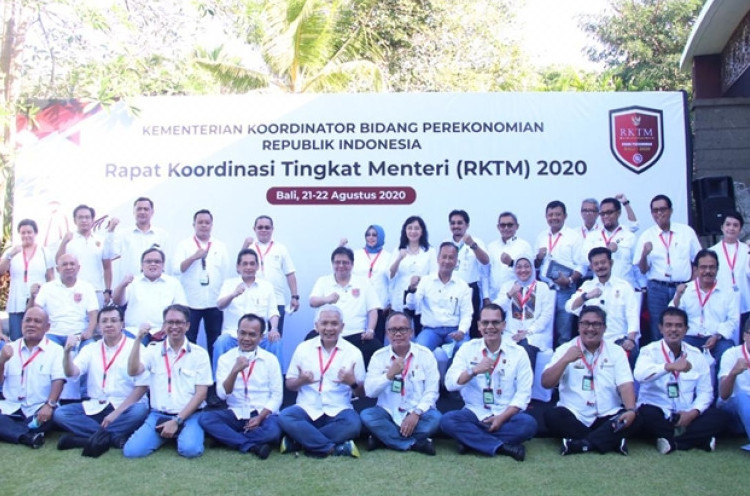 Viral Para Menteri Jokowi  Tak Pakai Masker dan Tanpa Jaga Jarak di RKTM Bali
