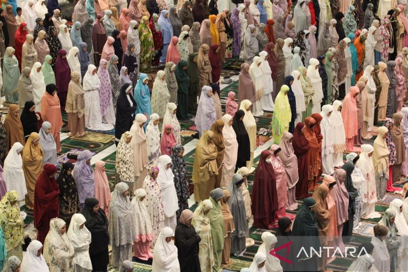 15 Ribu Lebih Jamaah Salat Tarawih di MAS