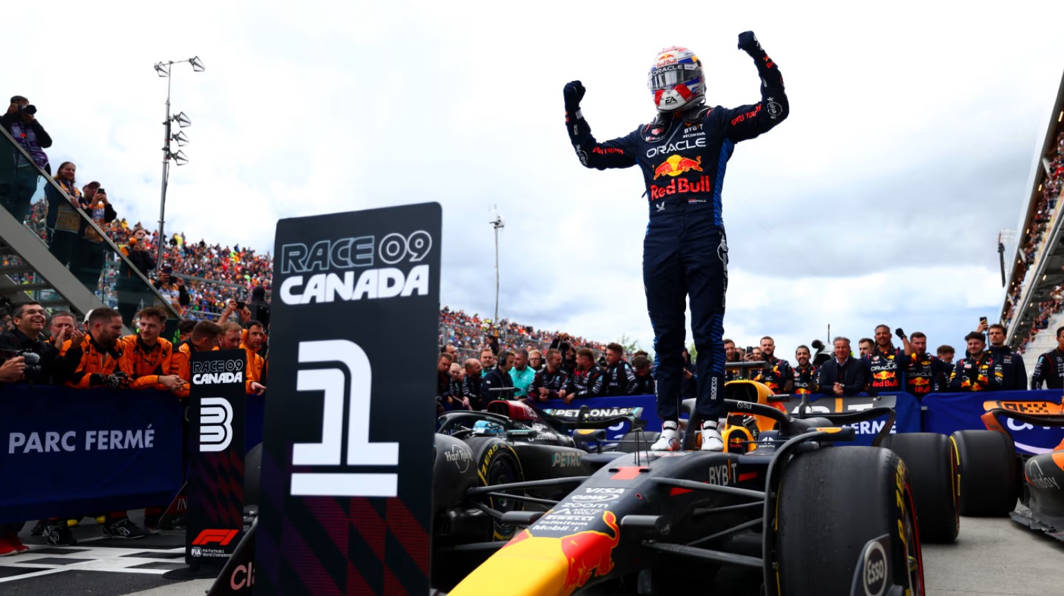 Menang 3 Kali Berturut-turut di F1 GP Kanada, Verstappen: Itu Balapan yang Cukup Gila