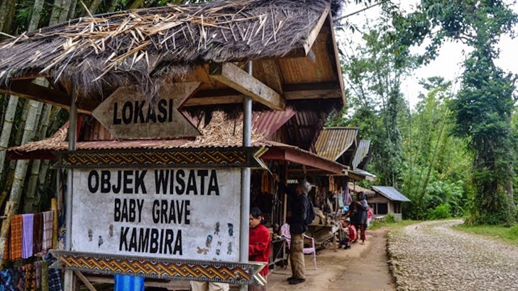 Mengenal Kuburan Bayi Kambira di Tana Toraja