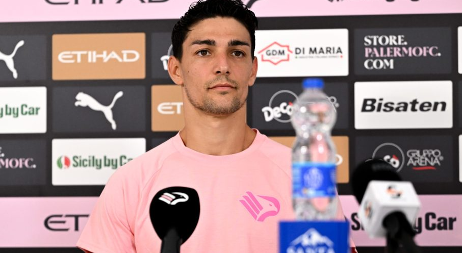 Palermo Segera Resmikan Bek Tangguh Eks Persib Bandung Federico Barba dari Hellas Verona
