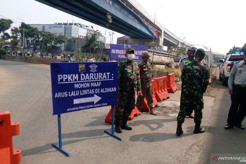 Ribuan Aparat Jaga 100 Pos Penyekatan PPKM Darurat di Jakarta