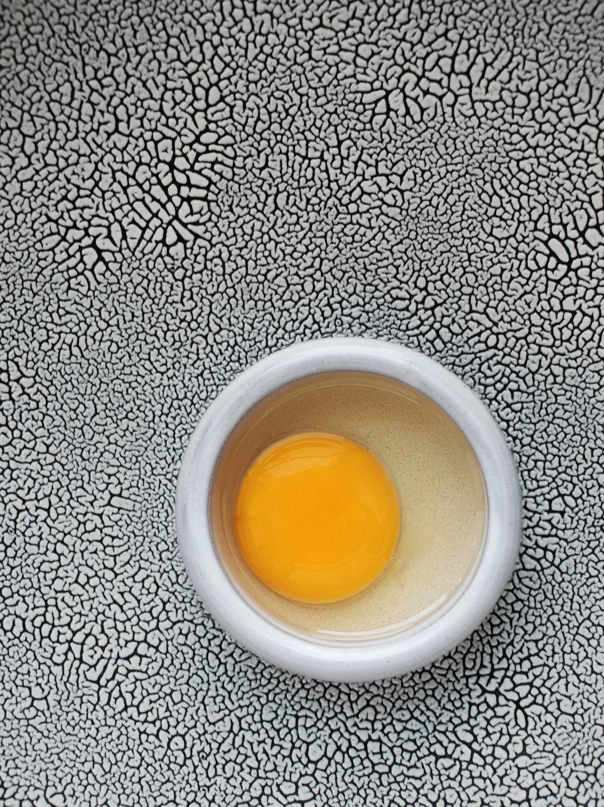 telur mentah