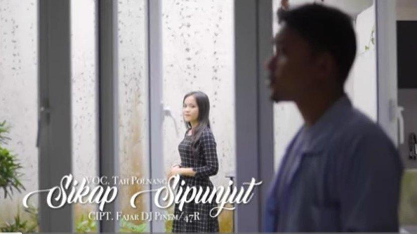 Lirik Lagu Karo Popular 'Sikap Sipunjut' dari Tah Polnam