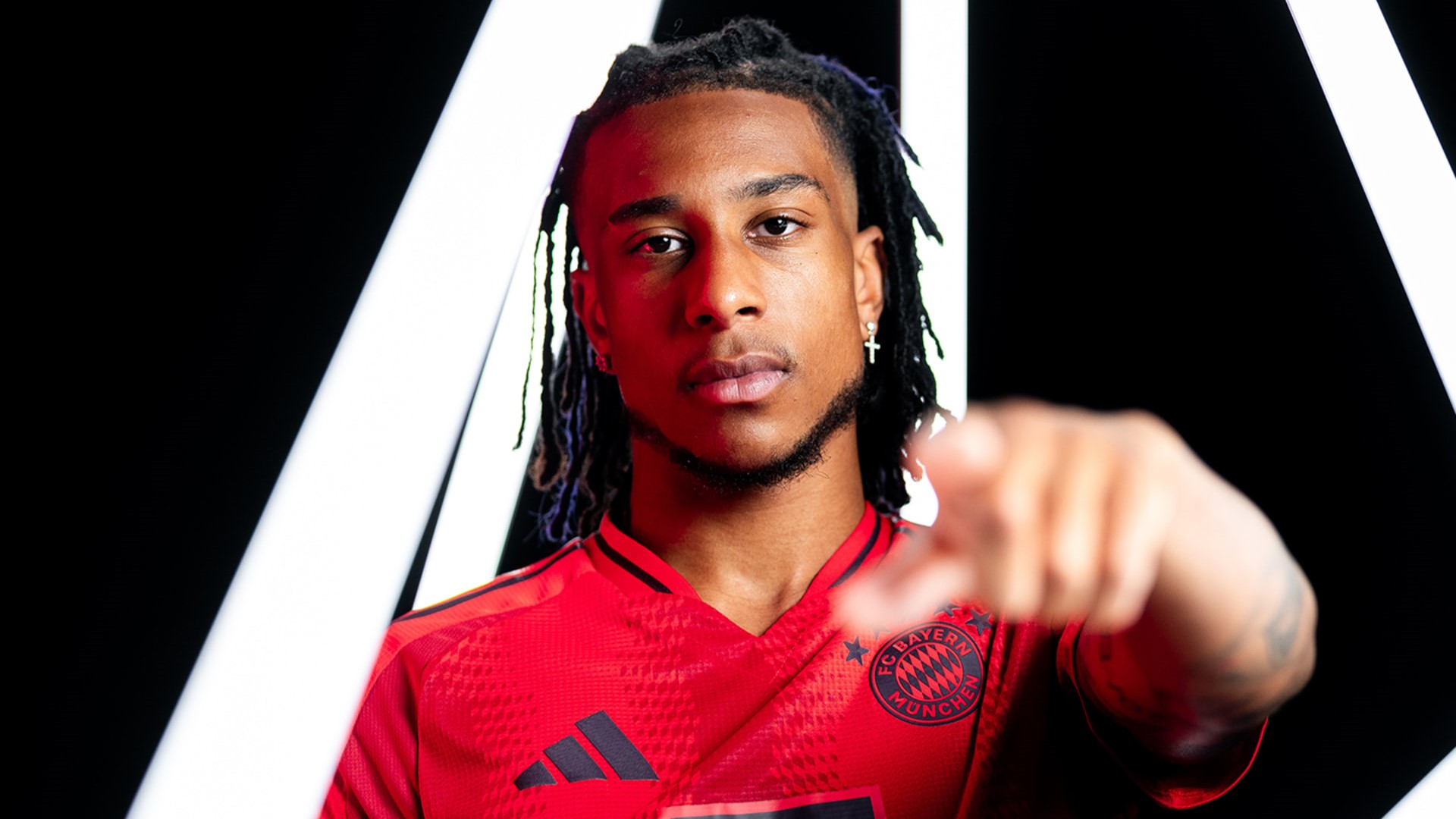 Bayern Munchen Datangkan Michael Olise dari Crystal Palace