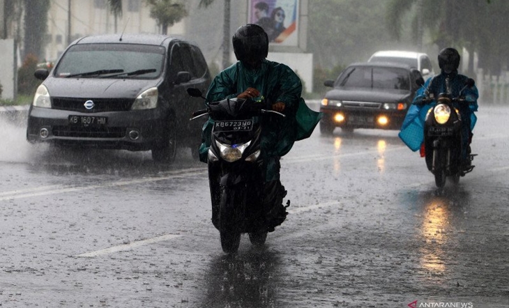 Hujan Lebat Diprakirakan Mengguyur Sejumlah Wilayah Tanah Air