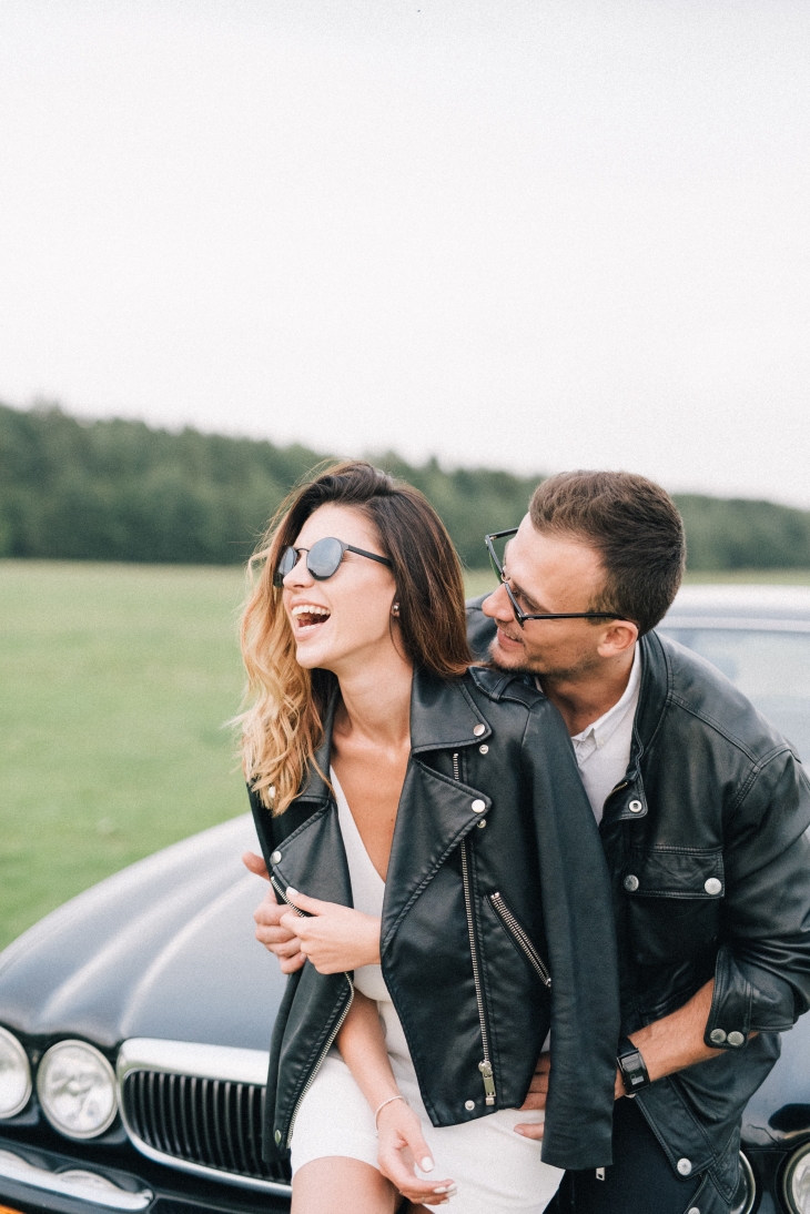Enam Cara Memenangkan Hati Perempuan Sagittarius