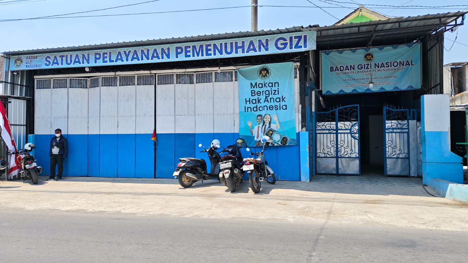 Kepala SPPG Keracunan Usai Cicipi Makanan MBG, Ratusan Siswa Selamat