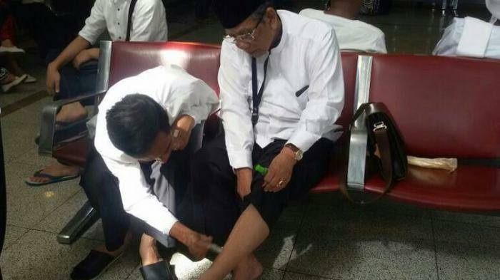 Duka Presiden Jokowi atas Meninggalnya KH Hasyim Muzadi