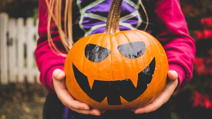 Seru Rayakan Halloween #DiRumahAja