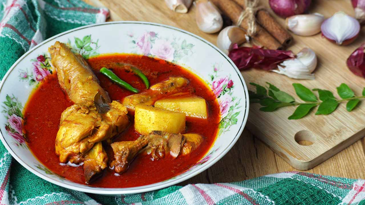 Gulai ayam. (istyle.id)