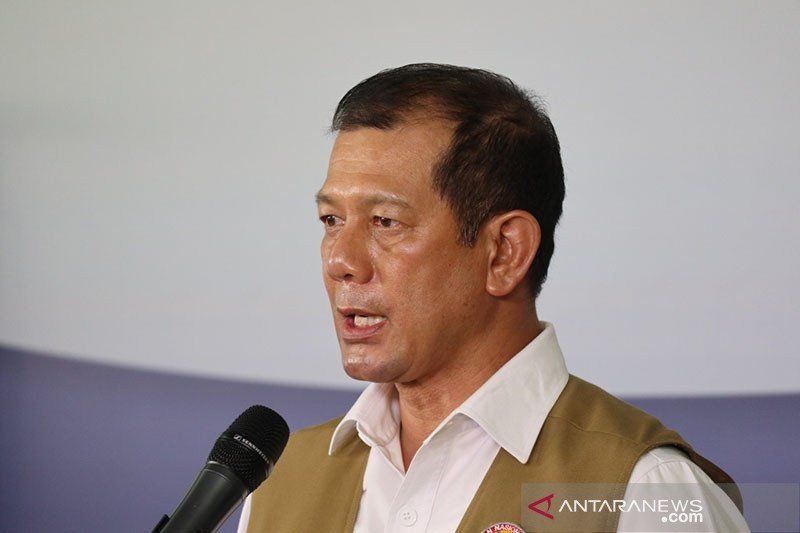 Ketua Gugus Tugas Umumkan Pembukaan Sembilan Sektor Ekonomi