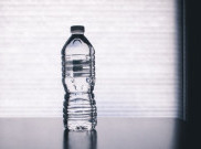BPA Lebih Berbahaya daripada Kandungan Etilena Glikol di Kemasan Air Minum PET