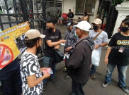 Jelang Penerapan PSBB di Jakarta, Wartawan Balkoters Beri Bantuan Alat Kesehatan