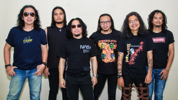 Powerslaves Rangkum Perjalanan Tiga Dekade dalam Sebuah Buku