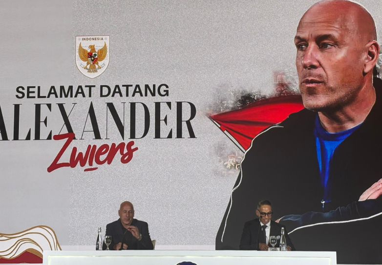 Bukan Soal Negara dan Formasi! Dirtek PSSI Bocorkan Kriteria Rahasia Pelatih Timnas Indonesia Pengganti Kluivert
