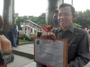 Ketua DPRD Laporkan Bupati Solok ke KPK