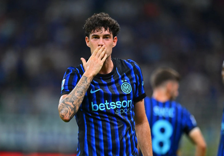 Inter Milan Pasang Tembok untuk Alessandro Bastoni, Barcelona Belum Ajukan Tawaran Resmi