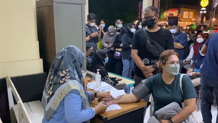 Dinkes Solo Memvaksin Booster 2.000 Orang Per Hari Selama Ramadan