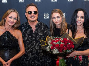 Lirik All The Love In The World Lagu Populer Milik Grup Pop Rock The Corrs