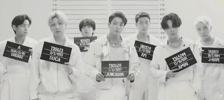 BTS Ganti Angka Papan Mugshot Video 'Permission To Dance on Stage'