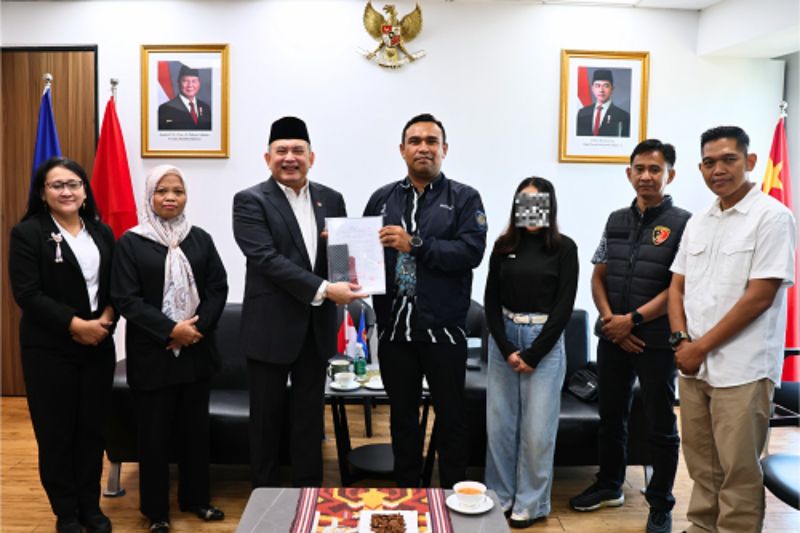 Kemenlu Pulangkan Pengantin Pesanan Dari China, Korban Asal Jawa Barat