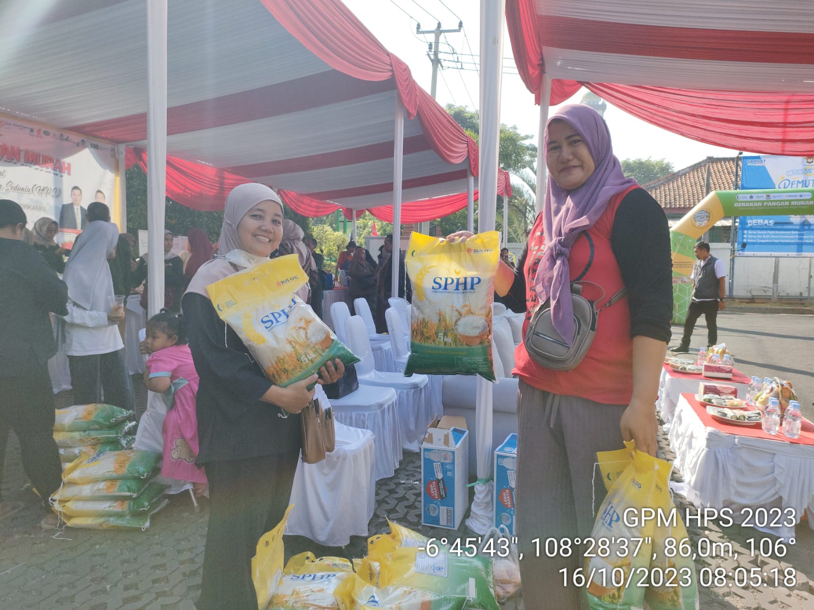  Harga Beras di Cirebon Masih Tinggi