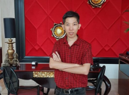 Hobi Belajar, Pria Asal Indonesia Ini Punya 32 Gelar