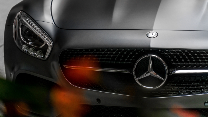 Mercedes Tarik 1 Juta Lebih Kendaraannya